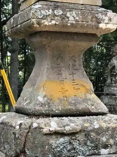 倭文神社の建物その他