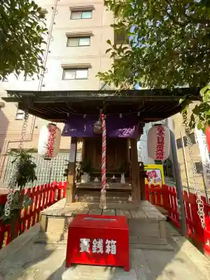 五の日稲荷大明神の{uncategorized: "未分類", other: "その他", undefined: "問題あり", building: "その他建物", grave: "お墓", sacred_gate: "鳥居", guardian: "狛犬", statue: "像", buddha: "仏像", history: "歴史", nature: "自然", garden: "庭園", animal: "動物", pagoda: "塔", temizu: "手水舎", mountain_gate: "山門・神門", sanctuary: "本殿・本堂", subordinate: "末社・摂社", art: "芸術", scenery: "景色", jizo: "地蔵", ema: "絵馬", goshuin: "御朱印", omikuji: "おみくじ", items: "授与品その他", amulet: "お守り", goshuincho: "御朱印帳", eats: "食事", festival: "お祭り", votive_dance: "神楽", shichigosan: "七五三参", wedding: "結婚式", experience: "体験その他", initially: "初詣", around: "周辺", anti_infection: "感染症対策"}