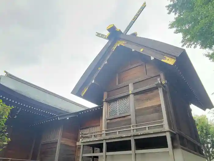 朝日氷川神社の本殿