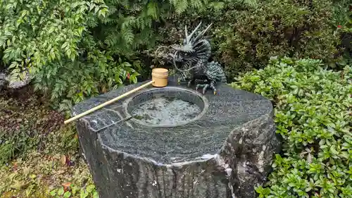 乘臺寺の手水舎