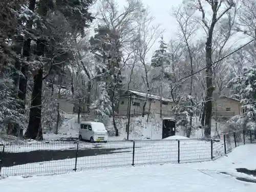 新屋山神社(山梨県)