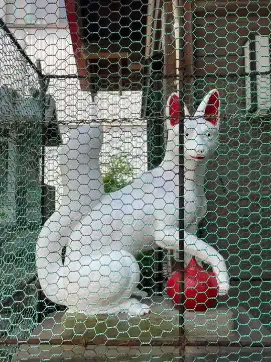 烏巣之森稲荷大明神(神奈川県)