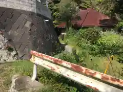 神明神社の建物その他