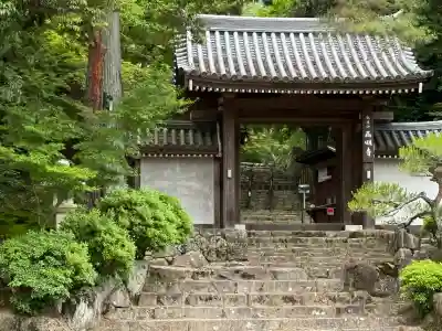 西明寺(滋賀県)