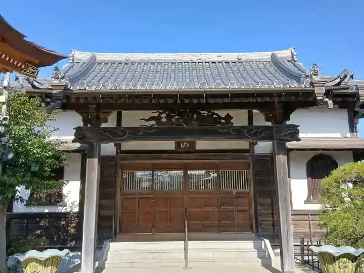 明王院の{uncategorized: "未分類", other: "その他", undefined: "問題あり", building: "その他建物", grave: "お墓", sacred_gate: "鳥居", guardian: "狛犬", statue: "像", buddha: "仏像", history: "歴史", nature: "自然", garden: "庭園", animal: "動物", pagoda: "塔", temizu: "手水舎", mountain_gate: "山門・神門", sanctuary: "本殿・本堂", subordinate: "末社・摂社", art: "芸術", scenery: "景色", jizo: "地蔵", ema: "絵馬", goshuin: "御朱印", omikuji: "おみくじ", items: "授与品その他", amulet: "お守り", goshuincho: "御朱印帳", eats: "食事", festival: "お祭り", votive_dance: "神楽", shichigosan: "七五三参", wedding: "結婚式", experience: "体験その他", initially: "初詣", around: "周辺", anti_infection: "感染症対策"}
