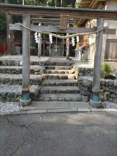 御髪神社の鳥居