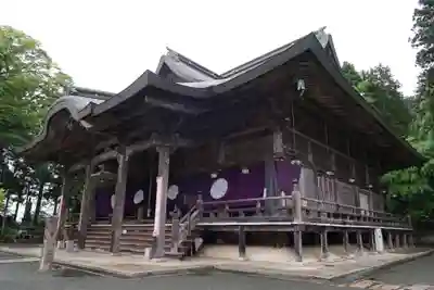成相寺の本殿・本堂