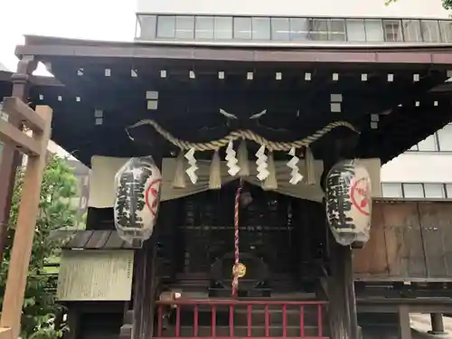 太田姫稲荷神社の本殿