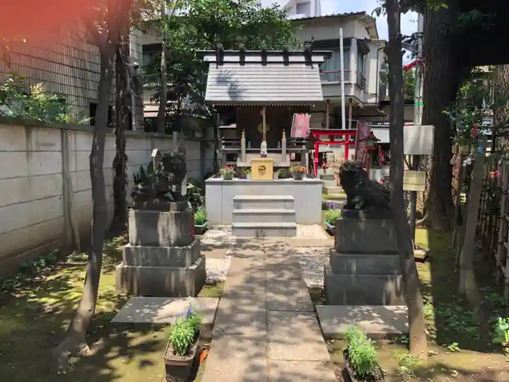 高円寺氷川神社の末社・摂社