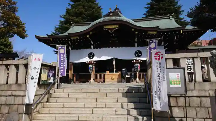 尾久八幡神社の本殿・本堂