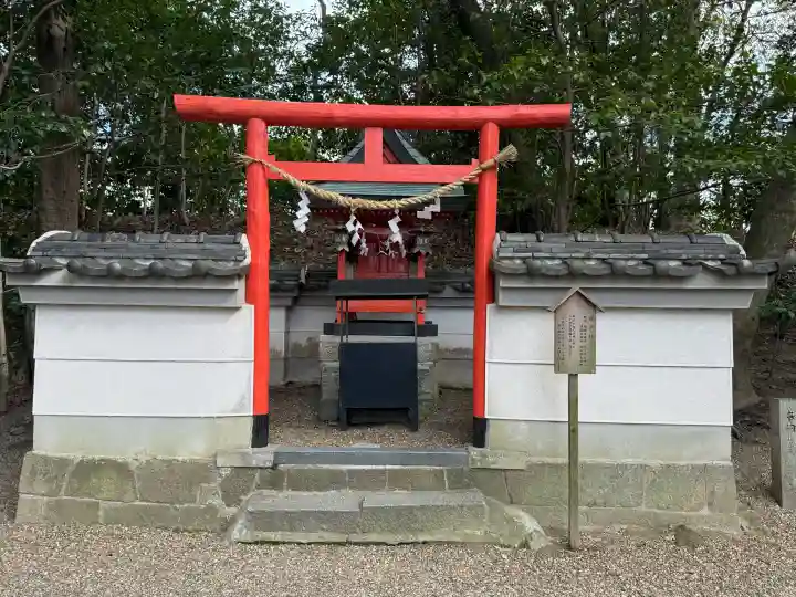 廣瀬大社の{uncategorized: "未分類", other: "その他", undefined: "問題あり", building: "その他建物", grave: "お墓", sacred_gate: "鳥居", guardian: "狛犬", statue: "像", buddha: "仏像", history: "歴史", nature: "自然", garden: "庭園", animal: "動物", pagoda: "塔", temizu: "手水舎", mountain_gate: "山門・神門", sanctuary: "本殿・本堂", subordinate: "末社・摂社", art: "芸術", scenery: "景色", jizo: "地蔵", ema: "絵馬", goshuin: "御朱印", omikuji: "おみくじ", items: "授与品その他", amulet: "お守り", goshuincho: "御朱印帳", eats: "食事", festival: "お祭り", votive_dance: "神楽", shichigosan: "七五三参", wedding: "結婚式", experience: "体験その他", initially: "初詣", around: "周辺", anti_infection: "感染症対策"}