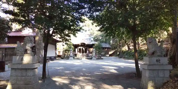 腰掛神社の建物その他