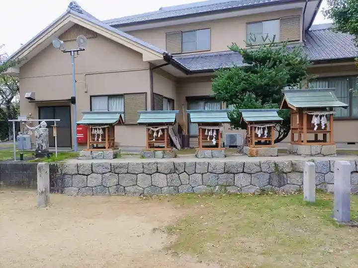 神明社(田貫町)の末社・摂社