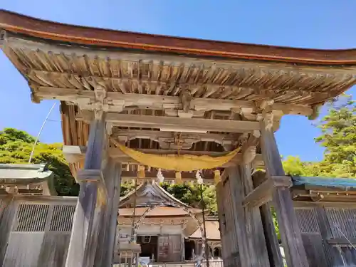 氣多大社の山門・神門