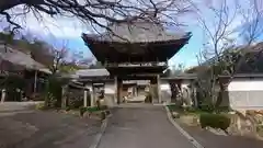 真聖寺の山門