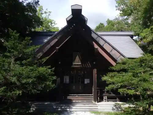 上士別神社の本殿