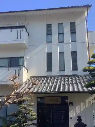 乾徳寺の本殿・本堂