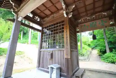 安楽寺の山門・神門