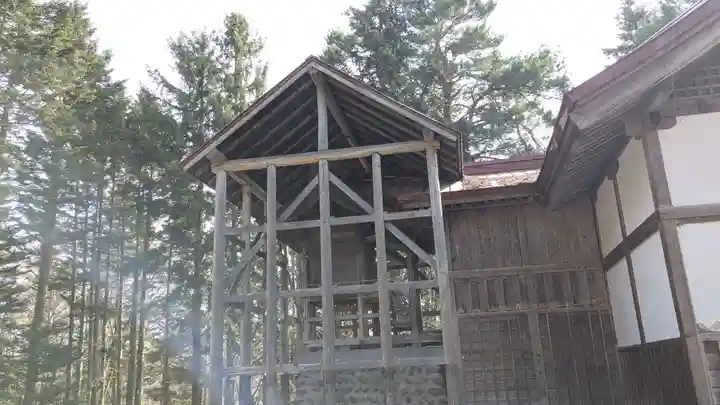 稲荷神社の本殿・本堂