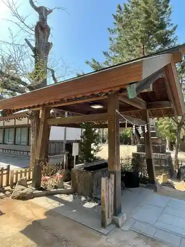 意富比神社の手水舎