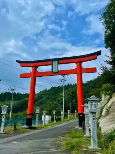 扇森稲荷神社の鳥居