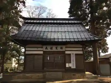 粟野神社の本殿・本堂