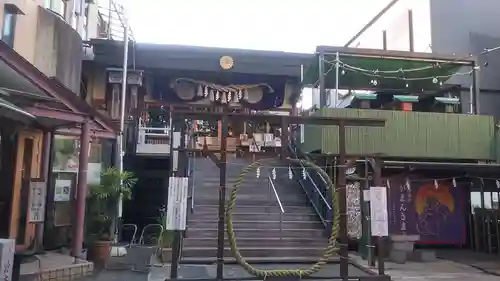 菊名神社の鳥居