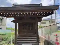 久保ヶ谷戸稲荷神社の{uncategorized: "未分類", other: "その他", undefined: "問題あり", building: "その他建物", grave: "お墓", sacred_gate: "鳥居", guardian: "狛犬", statue: "像", buddha: "仏像", history: "歴史", nature: "自然", garden: "庭園", animal: "動物", pagoda: "塔", temizu: "手水舎", mountain_gate: "山門・神門", sanctuary: "本殿・本堂", subordinate: "末社・摂社", art: "芸術", scenery: "景色", jizo: "地蔵", ema: "絵馬", goshuin: "御朱印", omikuji: "おみくじ", items: "授与品その他", amulet: "お守り", goshuincho: "御朱印帳", eats: "食事", festival: "お祭り", votive_dance: "神楽", shichigosan: "七五三参", wedding: "結婚式", experience: "体験その他", initially: "初詣", around: "周辺", anti_infection: "感染症対策"}