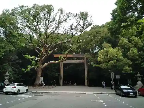 上知我麻神社（熱田神宮摂社）の鳥居