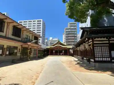 堀川戎神社の{uncategorized: "未分類", other: "その他", undefined: "問題あり", building: "その他建物", grave: "お墓", sacred_gate: "鳥居", guardian: "狛犬", statue: "像", buddha: "仏像", history: "歴史", nature: "自然", garden: "庭園", animal: "動物", pagoda: "塔", temizu: "手水舎", mountain_gate: "山門・神門", sanctuary: "本殿・本堂", subordinate: "末社・摂社", art: "芸術", scenery: "景色", jizo: "地蔵", ema: "絵馬", goshuin: "御朱印", omikuji: "おみくじ", items: "授与品その他", amulet: "お守り", goshuincho: "御朱印帳", eats: "食事", festival: "お祭り", votive_dance: "神楽", shichigosan: "七五三参", wedding: "結婚式", experience: "体験その他", initially: "初詣", around: "周辺", anti_infection: "感染症対策"}