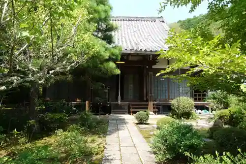神藏寺の本殿・本堂