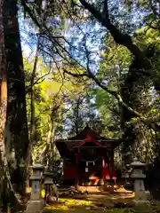 狭上稲荷神社の本殿