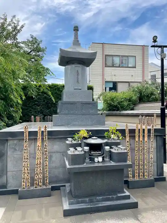 法蓮寺(東京都)