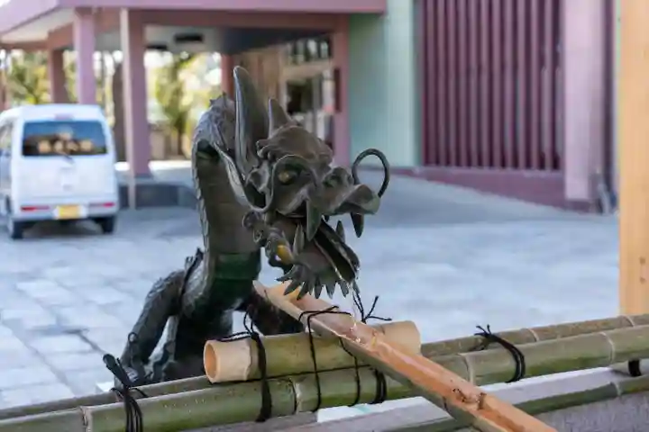 難波大社 生國魂神社の手水舎