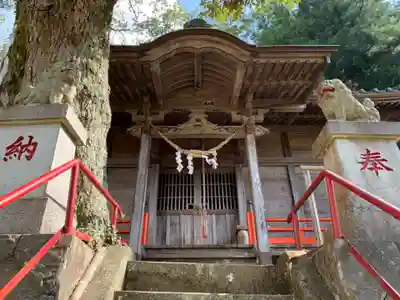 熊野神社の本殿・本堂