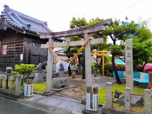 知立神社の鳥居