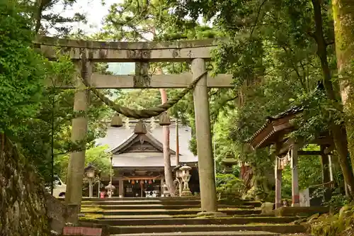 八幡宮(富山県)