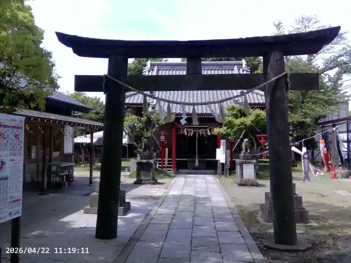 龍ケ崎八坂神社の{uncategorized: "未分類", other: "その他", undefined: "問題あり", building: "その他建物", grave: "お墓", sacred_gate: "鳥居", guardian: "狛犬", statue: "像", buddha: "仏像", history: "歴史", nature: "自然", garden: "庭園", animal: "動物", pagoda: "塔", temizu: "手水舎", mountain_gate: "山門・神門", sanctuary: "本殿・本堂", subordinate: "末社・摂社", art: "芸術", scenery: "景色", jizo: "地蔵", ema: "絵馬", goshuin: "御朱印", omikuji: "おみくじ", items: "授与品その他", amulet: "お守り", goshuincho: "御朱印帳", eats: "食事", festival: "お祭り", votive_dance: "神楽", shichigosan: "七五三参", wedding: "結婚式", experience: "体験その他", initially: "初詣", around: "周辺", anti_infection: "感染症対策"}