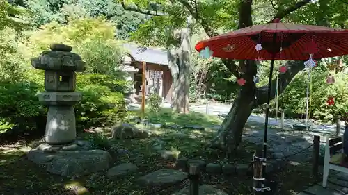 鎌倉宮の庭園