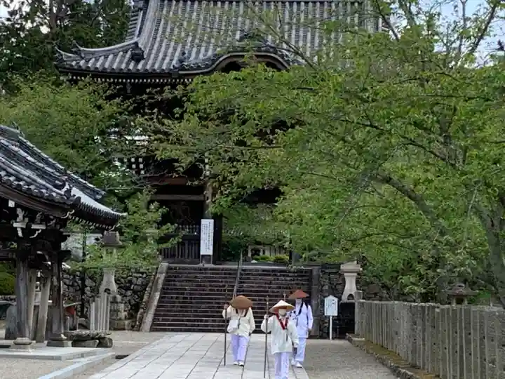 粉河寺の山門・神門