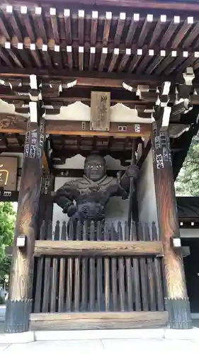 長命寺の像