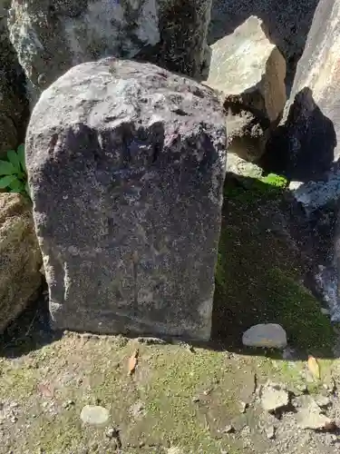 稲荷神社、他不明社　五郎丸初生地　山神のその他建物