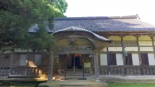 上日寺の本殿・本堂