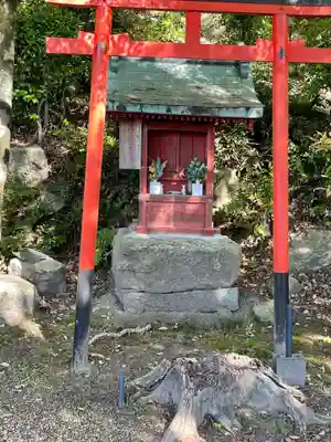 須弥寺（須彌寺）の末社・摂社