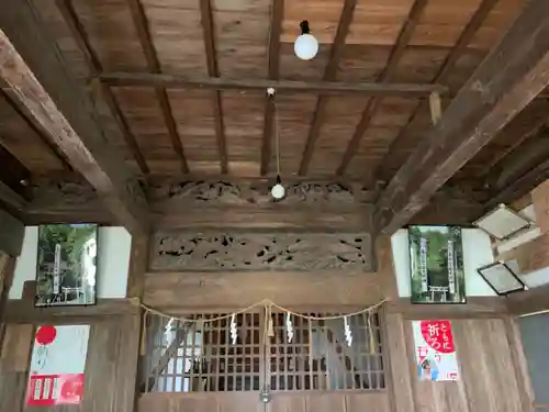 鷲神社の本殿・本堂