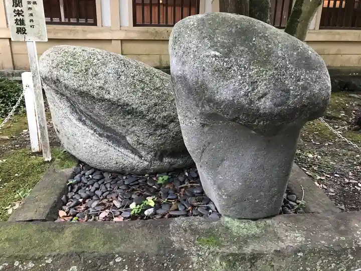 田縣神社の狛犬