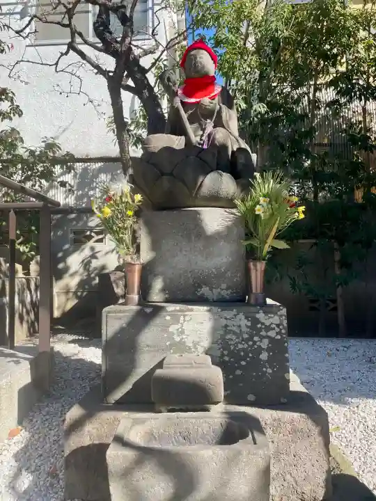 海福寺の{uncategorized: "未分類", other: "その他", undefined: "問題あり", building: "その他建物", grave: "お墓", sacred_gate: "鳥居", guardian: "狛犬", statue: "像", buddha: "仏像", history: "歴史", nature: "自然", garden: "庭園", animal: "動物", pagoda: "塔", temizu: "手水舎", mountain_gate: "山門・神門", sanctuary: "本殿・本堂", subordinate: "末社・摂社", art: "芸術", scenery: "景色", jizo: "地蔵", ema: "絵馬", goshuin: "御朱印", omikuji: "おみくじ", items: "授与品その他", amulet: "お守り", goshuincho: "御朱印帳", eats: "食事", festival: "お祭り", votive_dance: "神楽", shichigosan: "七五三参", wedding: "結婚式", experience: "体験その他", initially: "初詣", around: "周辺", anti_infection: "感染症対策"}