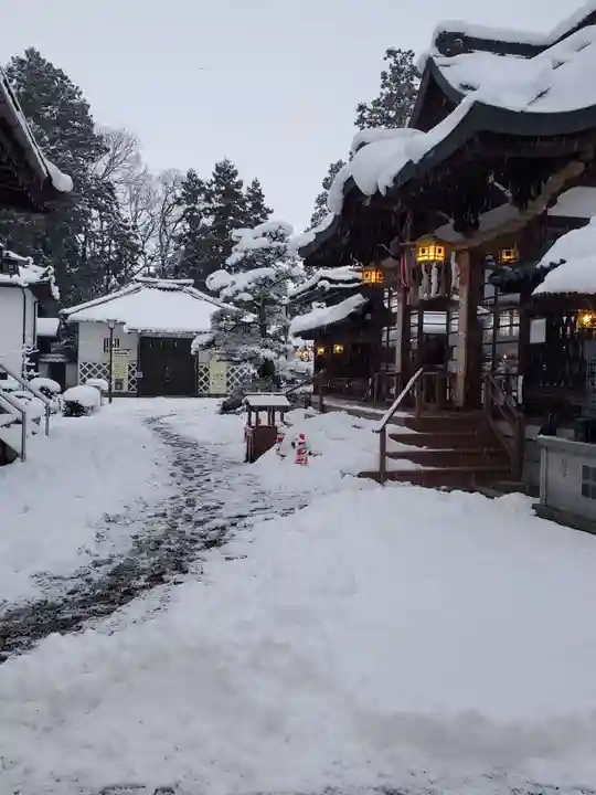 沙沙貴神社の本殿・本堂
