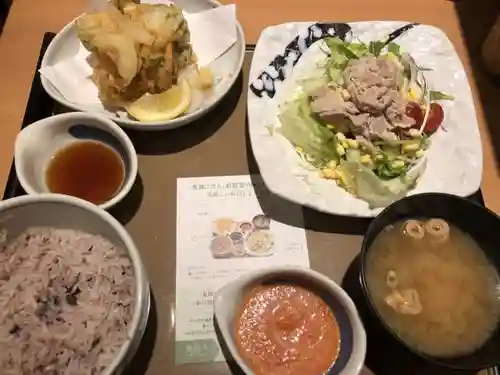 金王八幡宮の食事