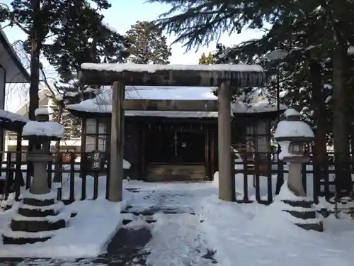 上杉神社の鳥居